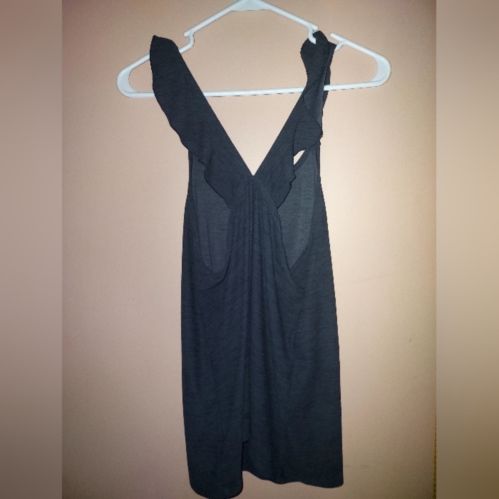 OldNavy Active Breathe ON Relaxed Ruffle-Trim Tank
